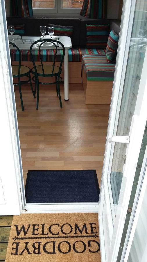 Mobile Home à Louannec Extérieur photo